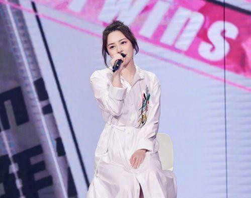 看娱乐圈吃瓜感慨,揭秘明星幕后真相