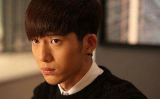 吃瓜博主娱乐圈是谁呀,揭秘“吃瓜博主娱乐圈”背后的神秘人物