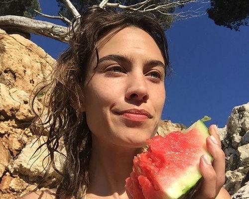 娱乐圈吃瓜吐血