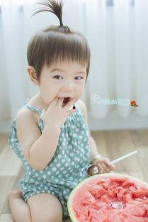 小雨娱乐吃瓜,揭秘娱乐圈最新吃瓜事件，带你领略明星幕后故事