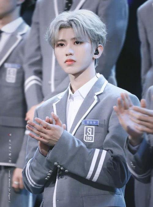 娱乐吃瓜君蔡徐坤,从偶像到流量王，娱乐吃瓜君的独家揭秘